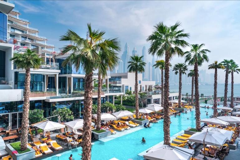 OFFER! 2 BR in Five Palm Jumeirah with Pool & Beach Access