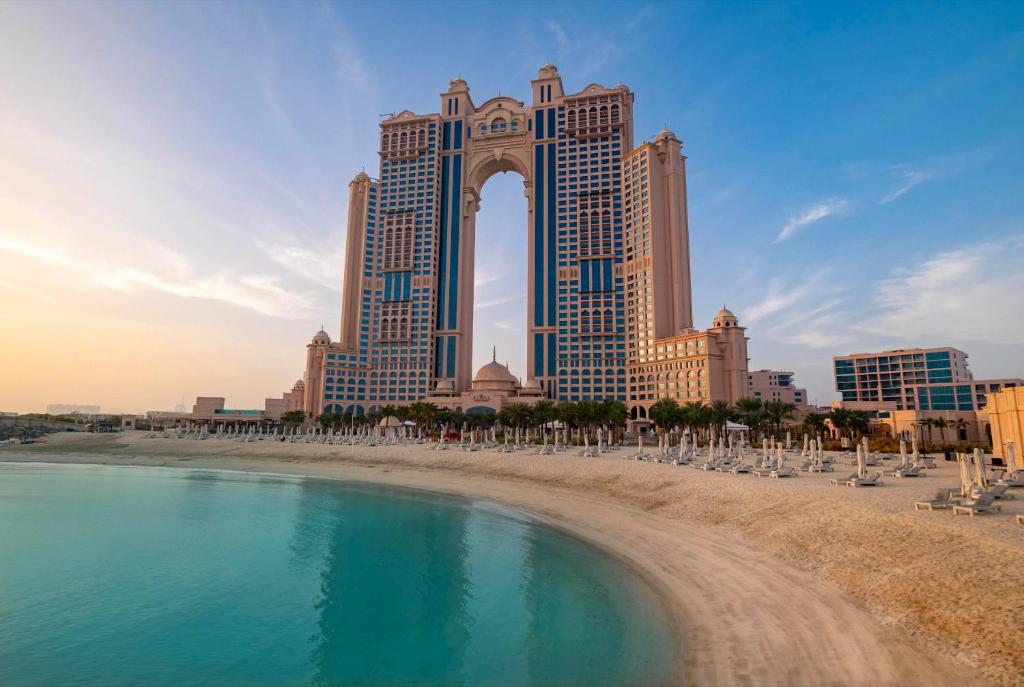 Fairmont Marina Abu Dhabi