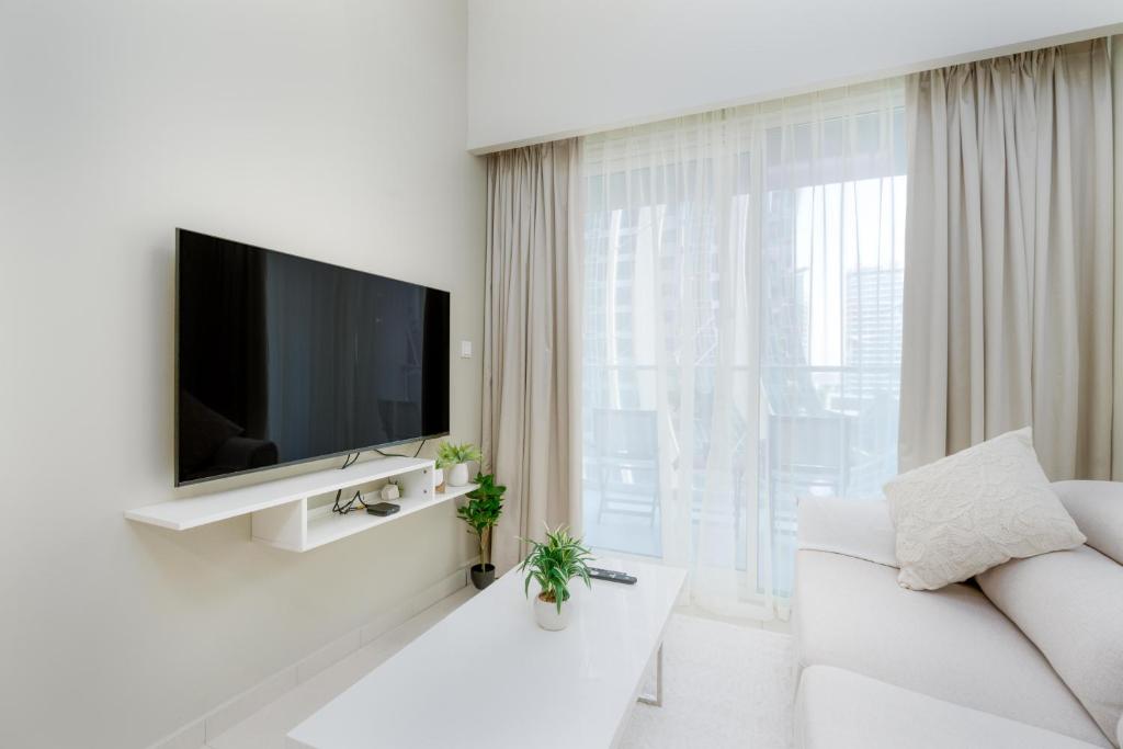 Fascinating 1 BR at Vera