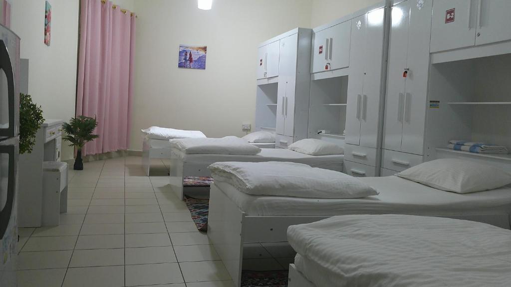 Female Bed Space at Ruby Star - 4 Single Beds