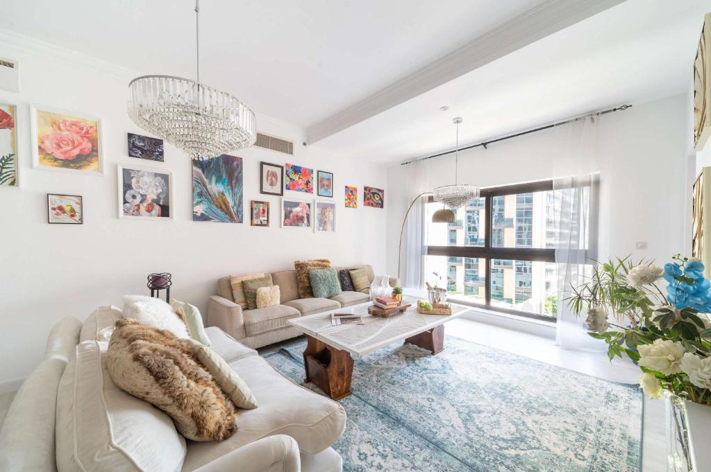 Frank Porter - Fairmont Residence South