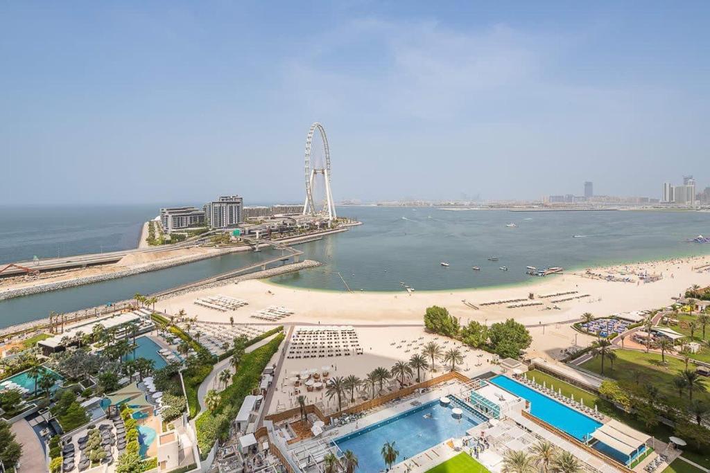 Frank Porter - The Address JBR