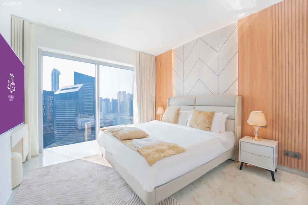 Address Dubai Marina Residence, fully upgraded unit with Marina Views by Gardenia Suites