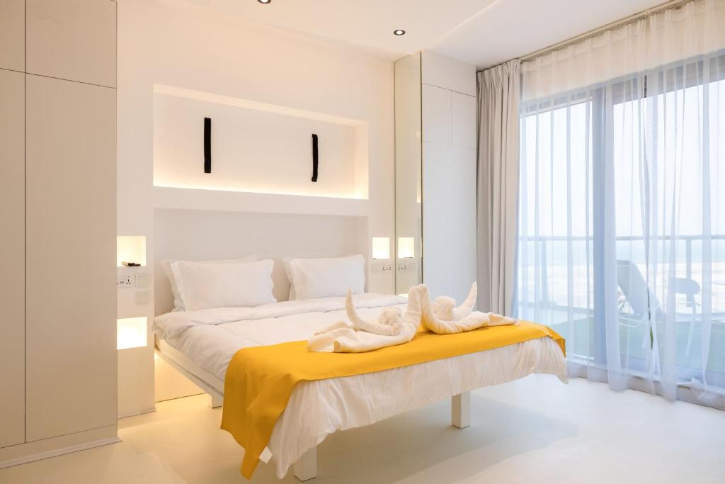 Marjan Island - Studio 6th Floor