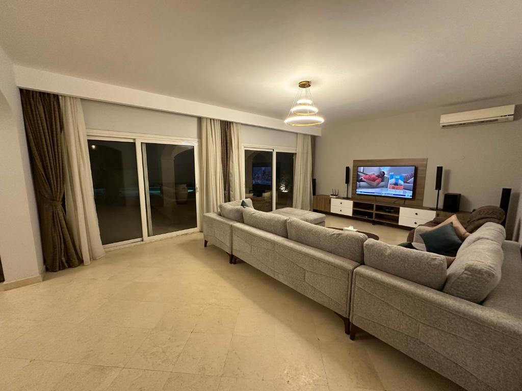 GS 18 Villa