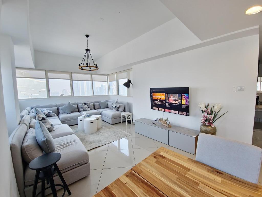 Harf2508A Fabulous 2BR in Alreem