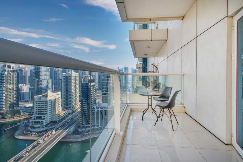 Heavenly Escape In Dubai Marina