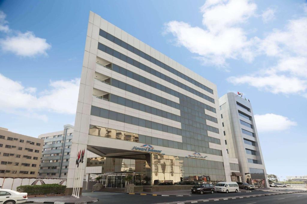 هاورد جونسون بر دبي