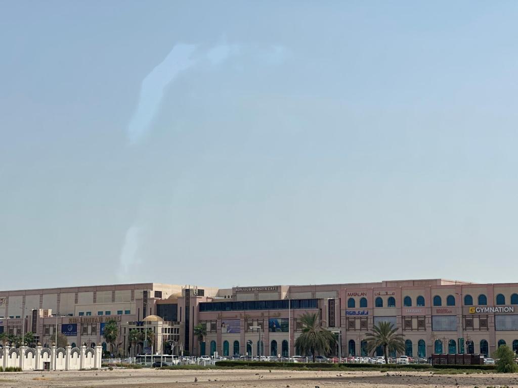 Khalidiya010 For men only