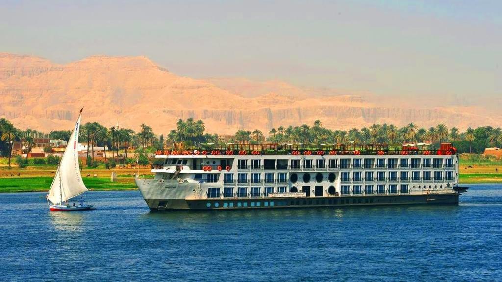 King of The Vally Nile Cruise Aswan To Luxor 3 Night Included Abo Simbel