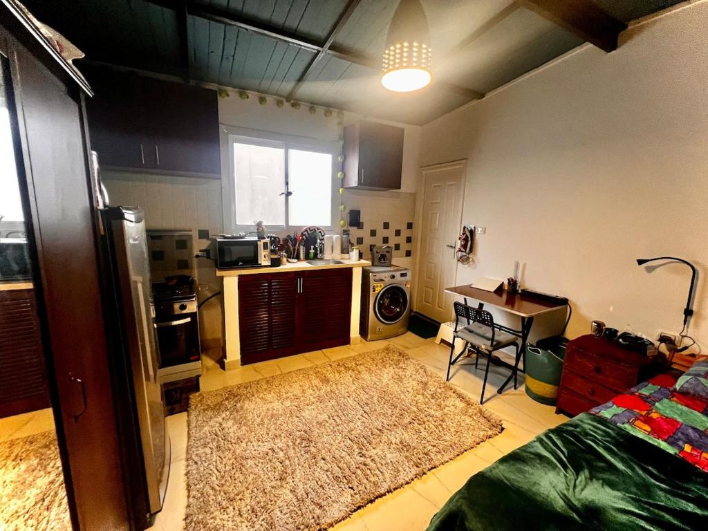 Kleines Haus Rooftop Studio