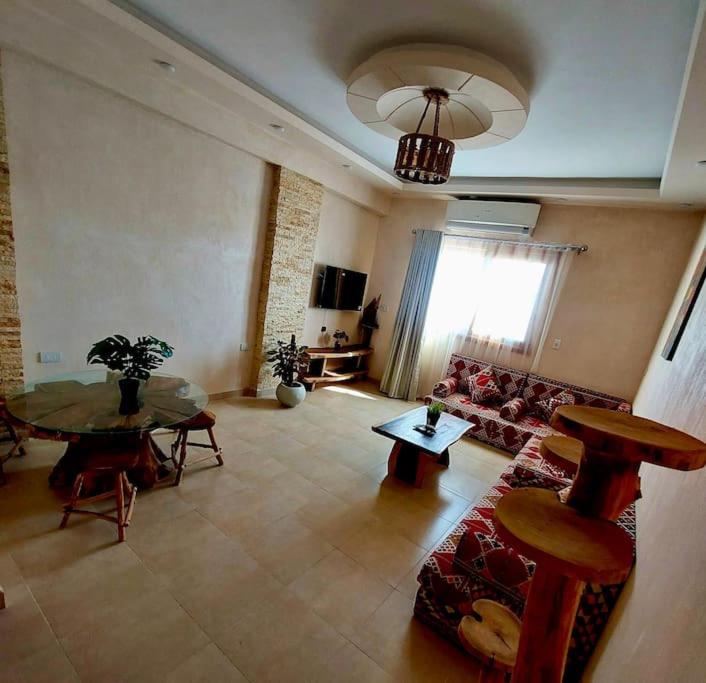 Komfortowy apartament na dachu w sercu miasta