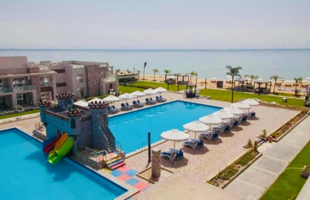 Lassta Prift Pool Villa Vib