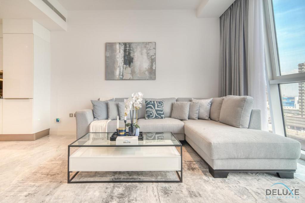 Lavish 1BR at The Pad Business Bay by Deluxe Holiday Homes