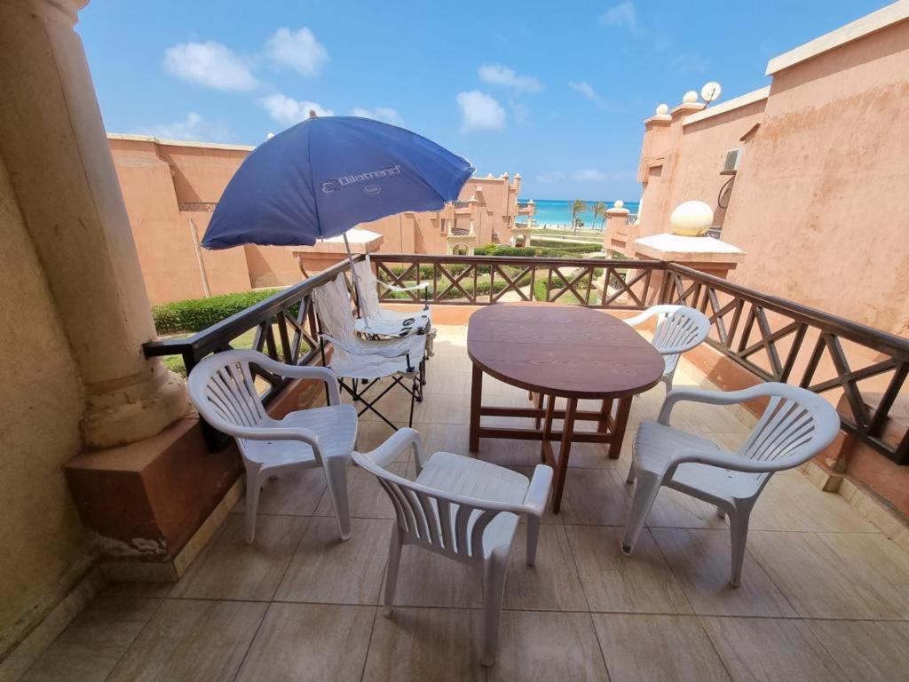 Lazordy bay chalet (X7)