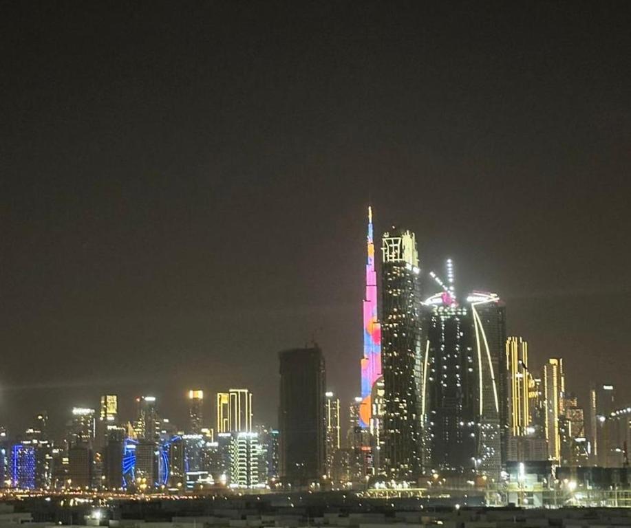 Living with Burj Khalifa