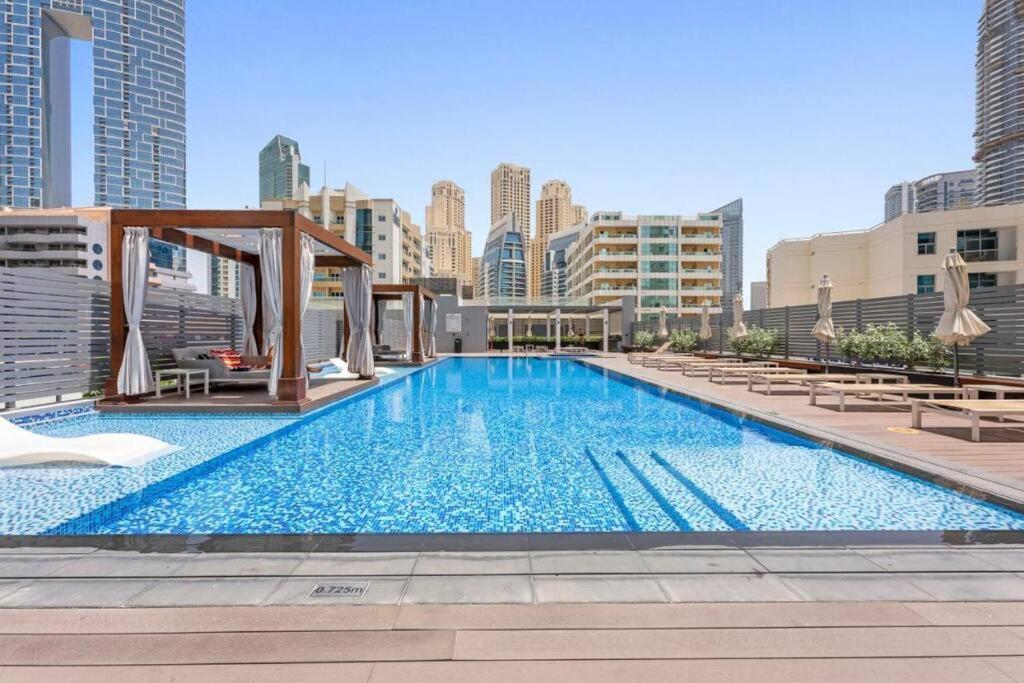 Lujo Dubai Marina