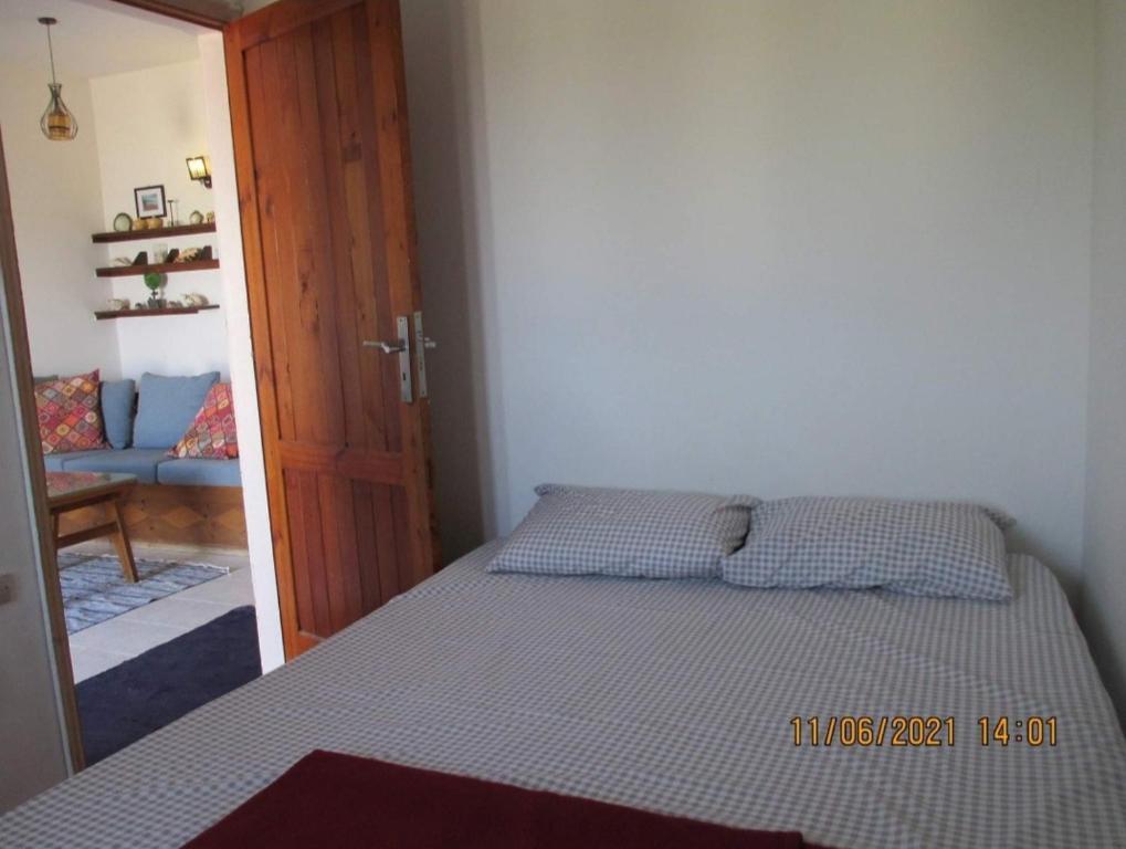 Luna House Asala Beach