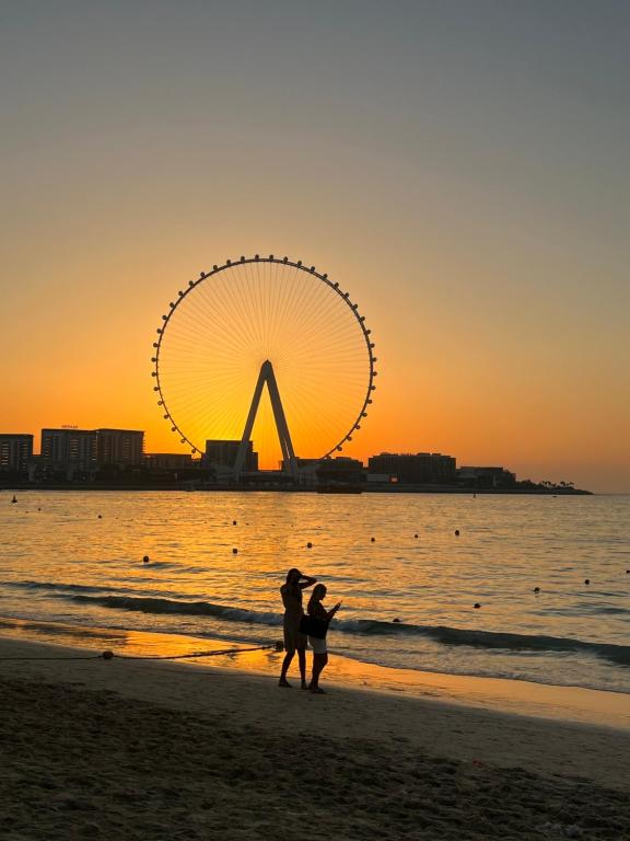 Lunar Hostel - JBR