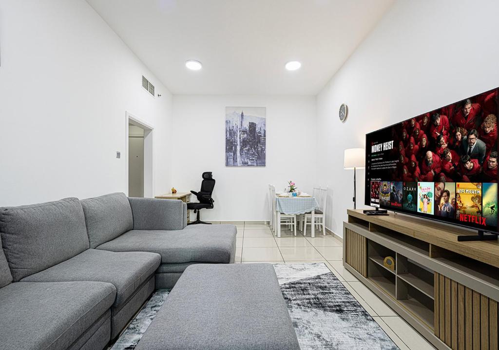 Lux 1BR, KingBed in Dubai Marina