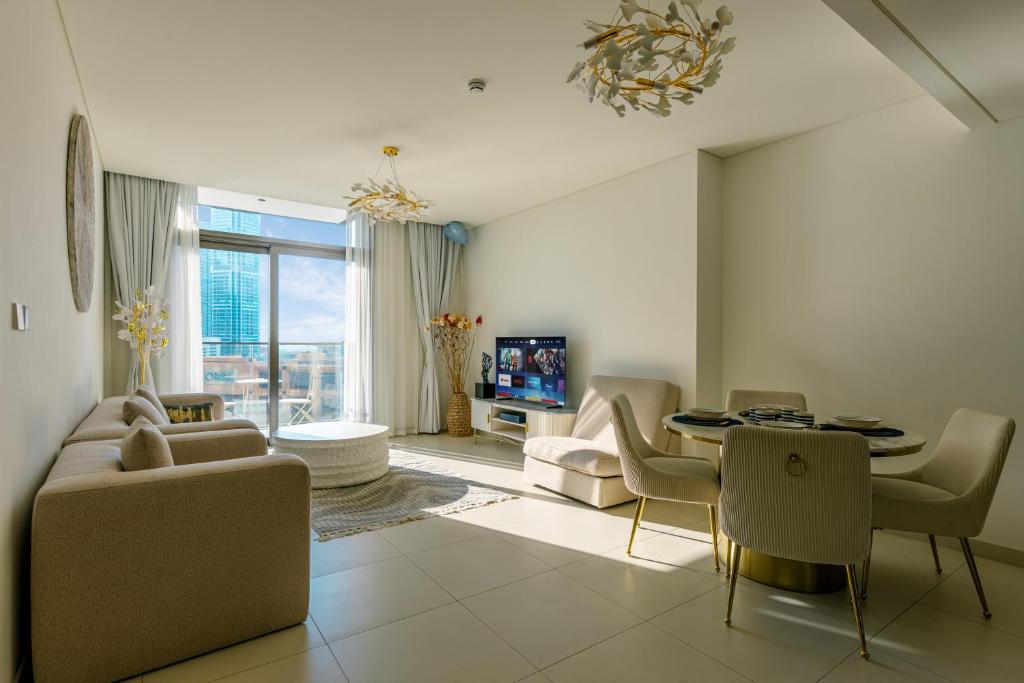 Downtown Luxury by Dubai Mall & Burj Khalifa