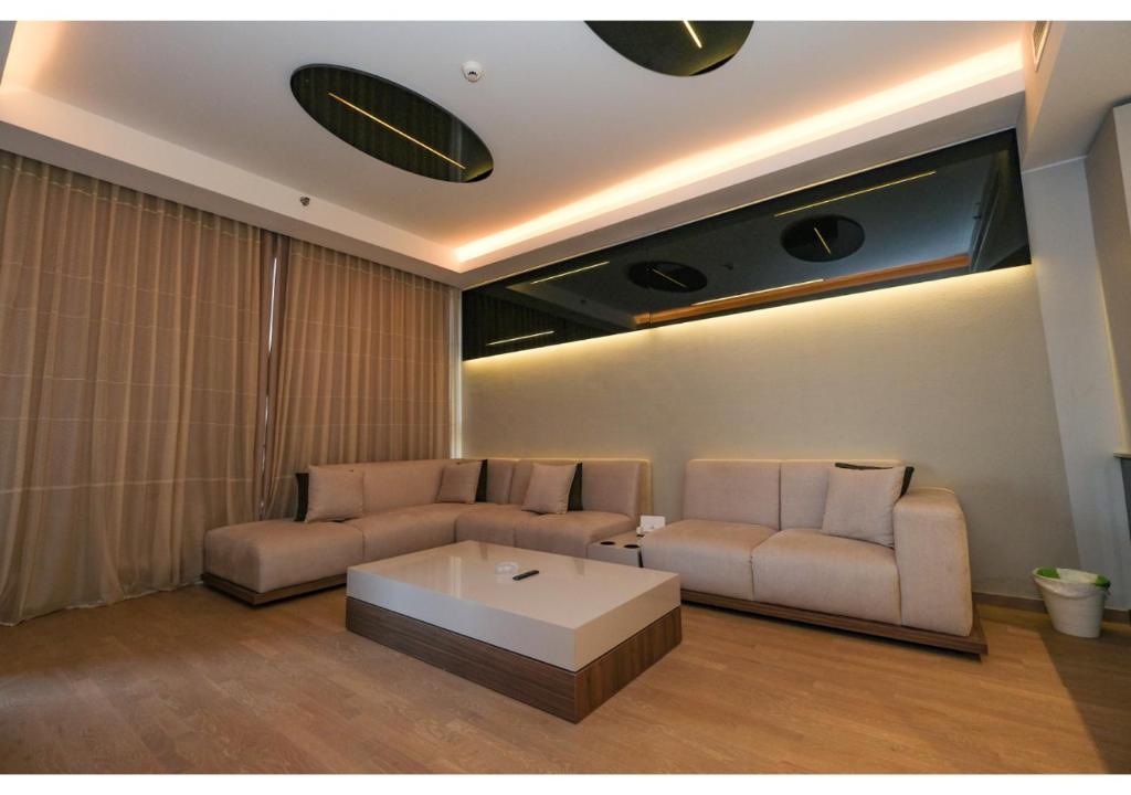 Luxury Chic Apartment In Aeon Compound- Mall Of Arabia Towers