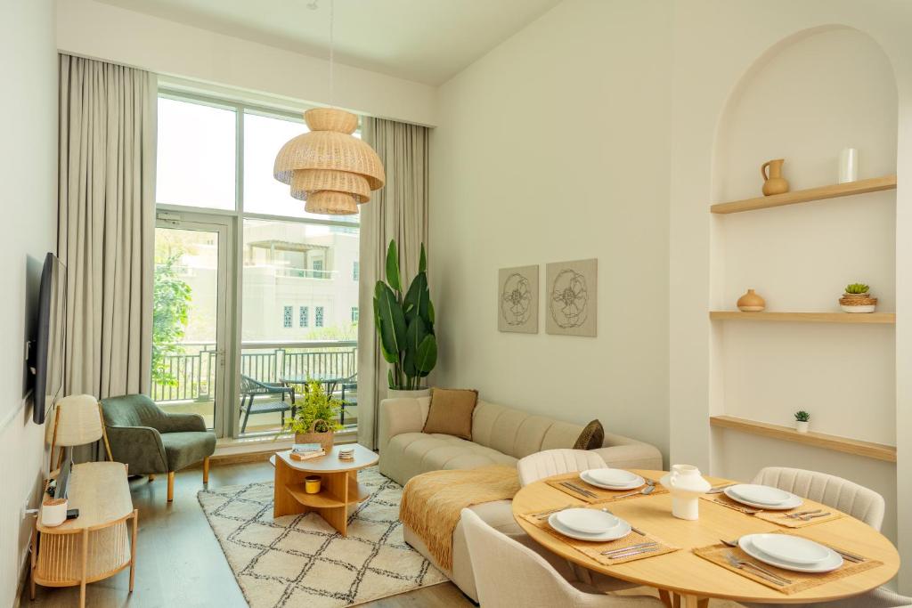 Luxury One-bedroom Apartment in Downtown Dubai
