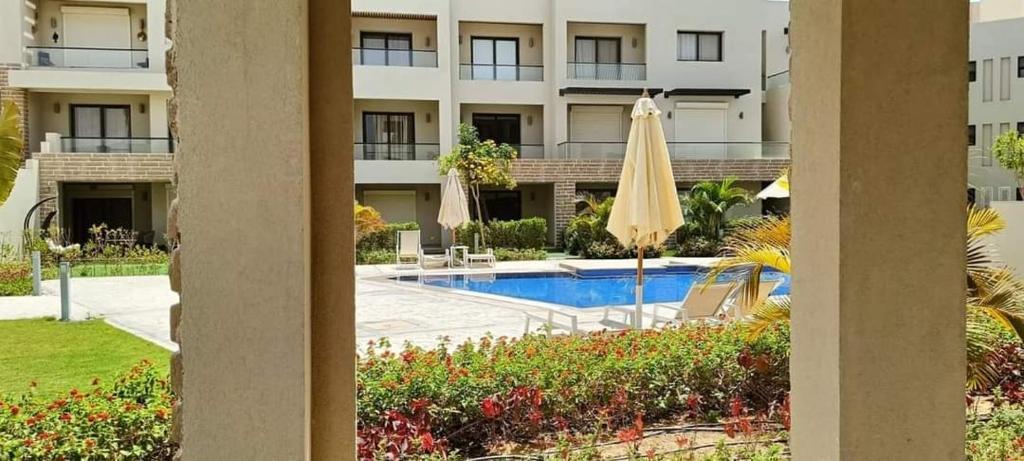 Luxury Garden Chalet at Azha with large pools beside Azha lagoon - Family only