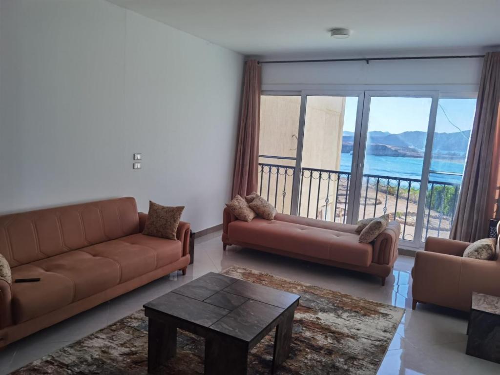 Luxury Seaview Apartment