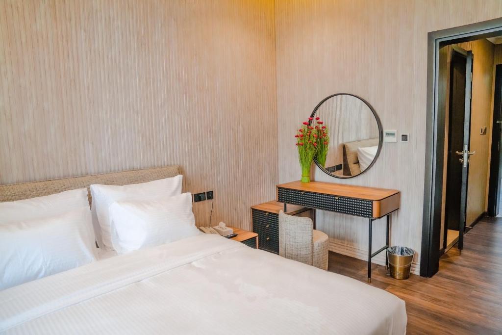 M14 Hotel Apartment