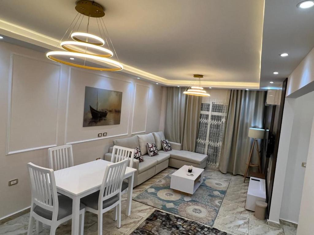 Madinaty Pearl 2BR Residence