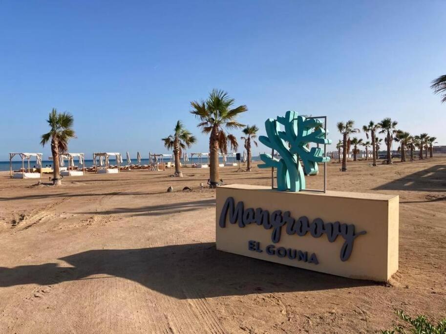 Mangroovy - 2BR Marvelous Pool View Apartment