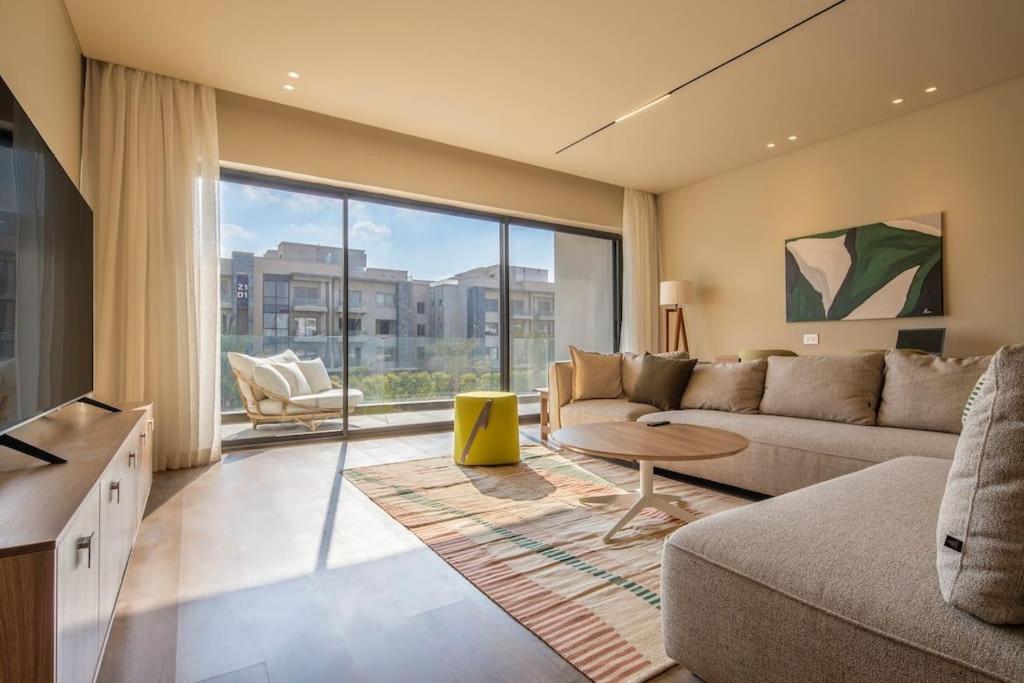 Meraviglia at Lake View Residence