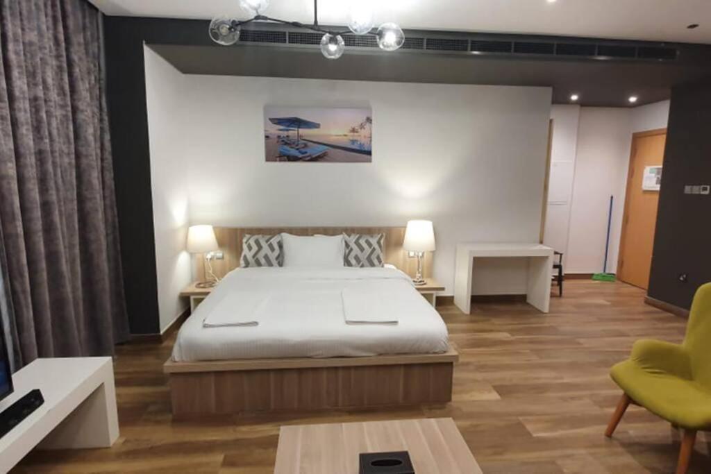 Metro Access Cozy Furnished Studio at JBR walk