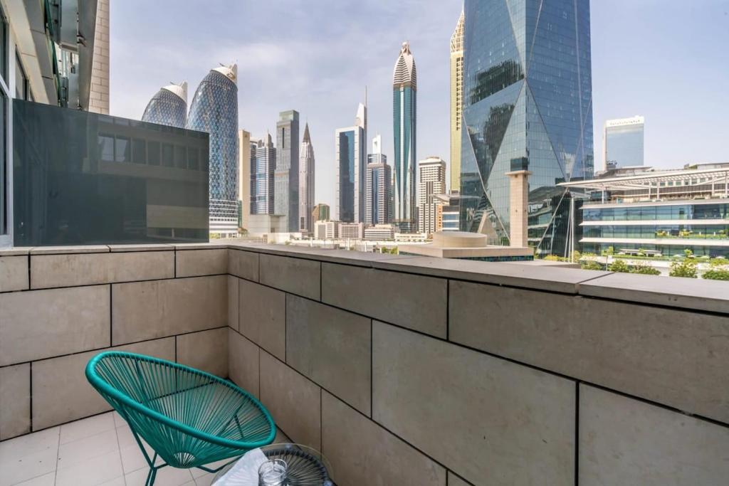 Silkhaus newly furnished studio facing DIFC with pool and gym access