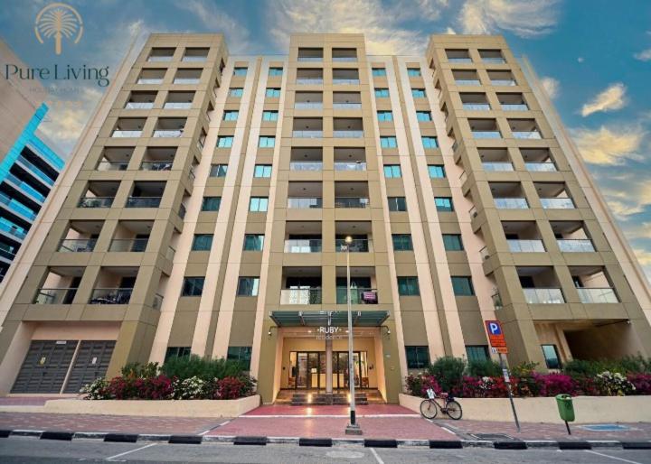 Modern living nestled with 1BR_Silicon Oasis Dubai