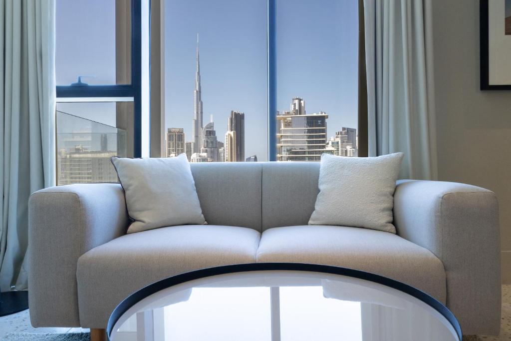 Modern Studio, Burj Views - Business Travelers