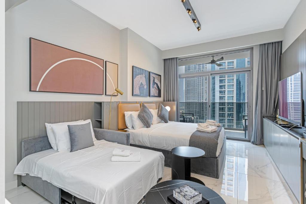 Near Dubai Mall I City centre I Amazing amenities