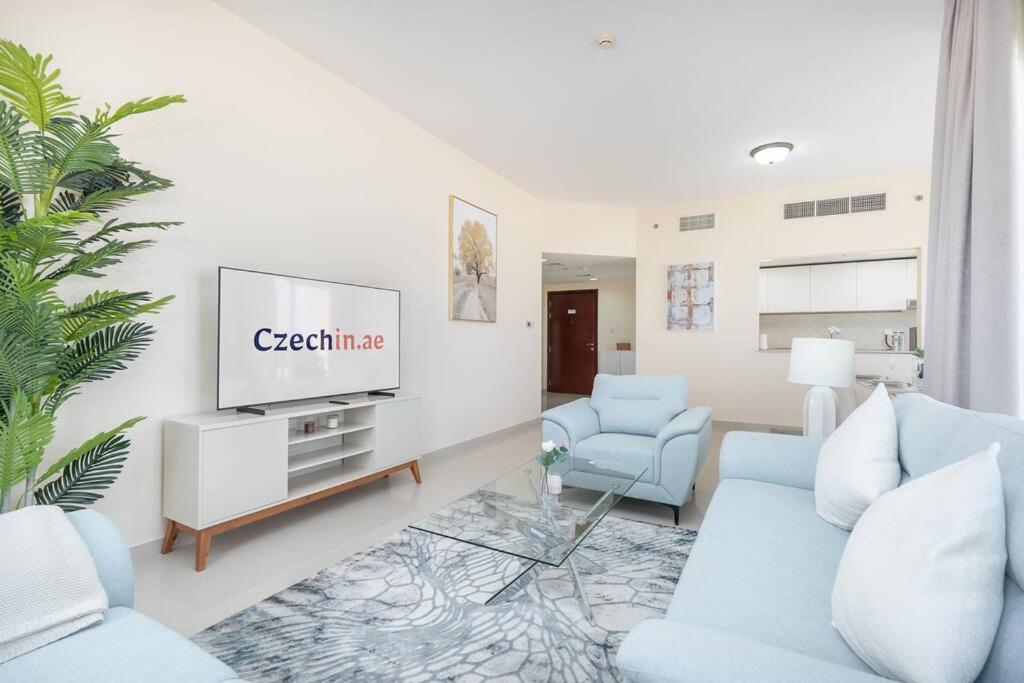 New Listing & 2BD & Private Beach Access & Czechin