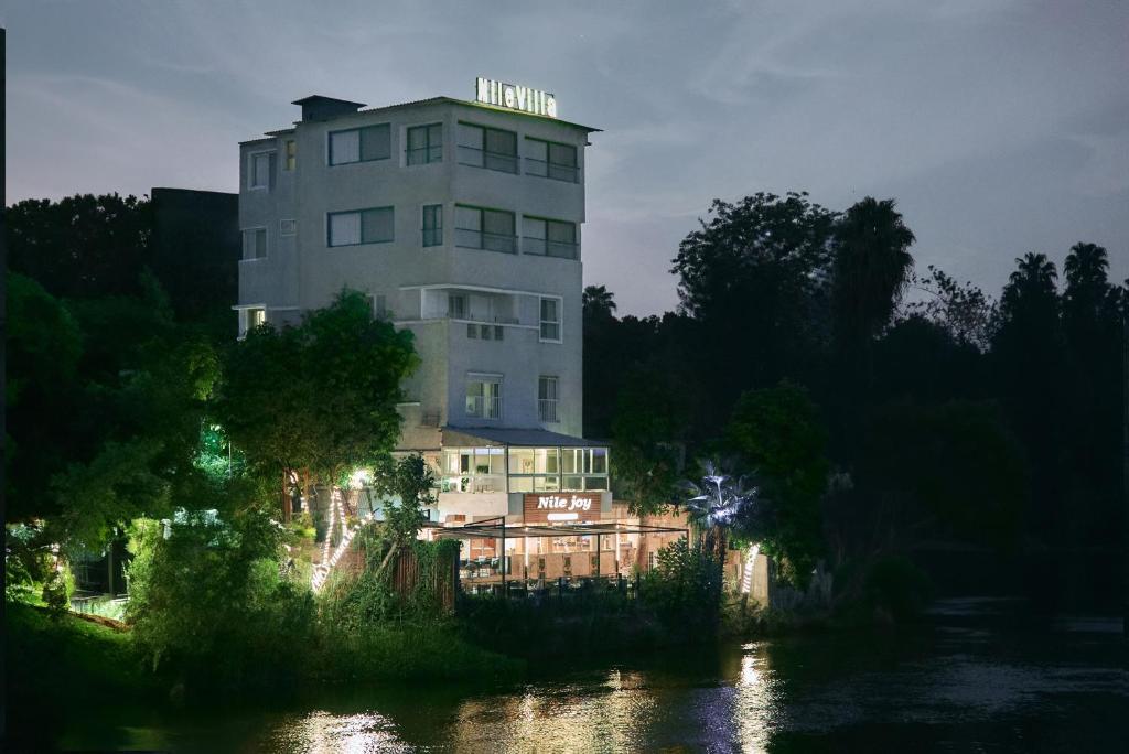 فندق نايل فيلا