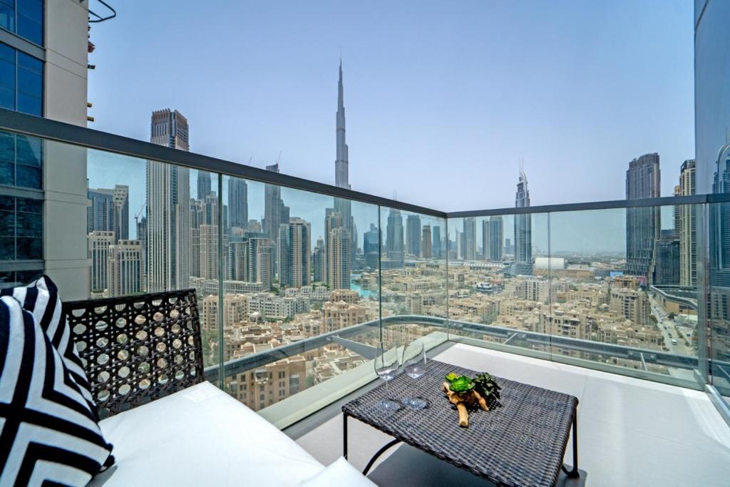 NYE in Dubai! 1 Bedroom with Burj Khalifa Views