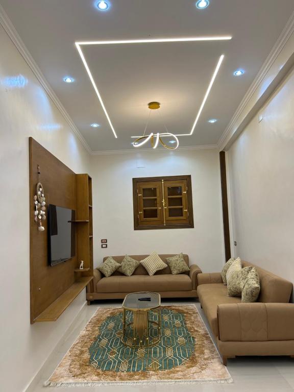 Omar apartment