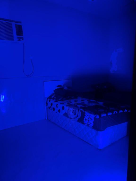 One bed room