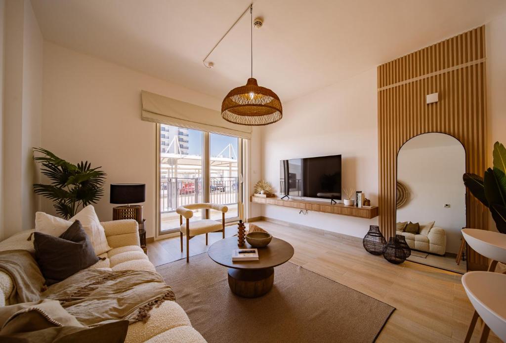 Waters Edge Luxury 1br By Voyage