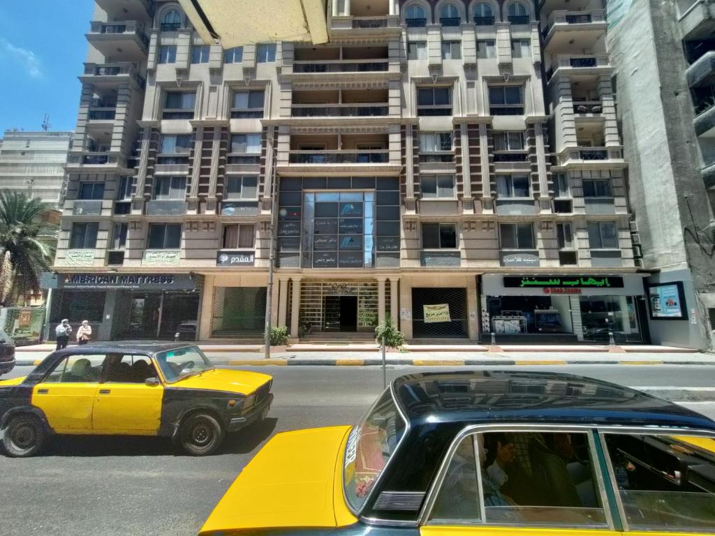Opal apartment