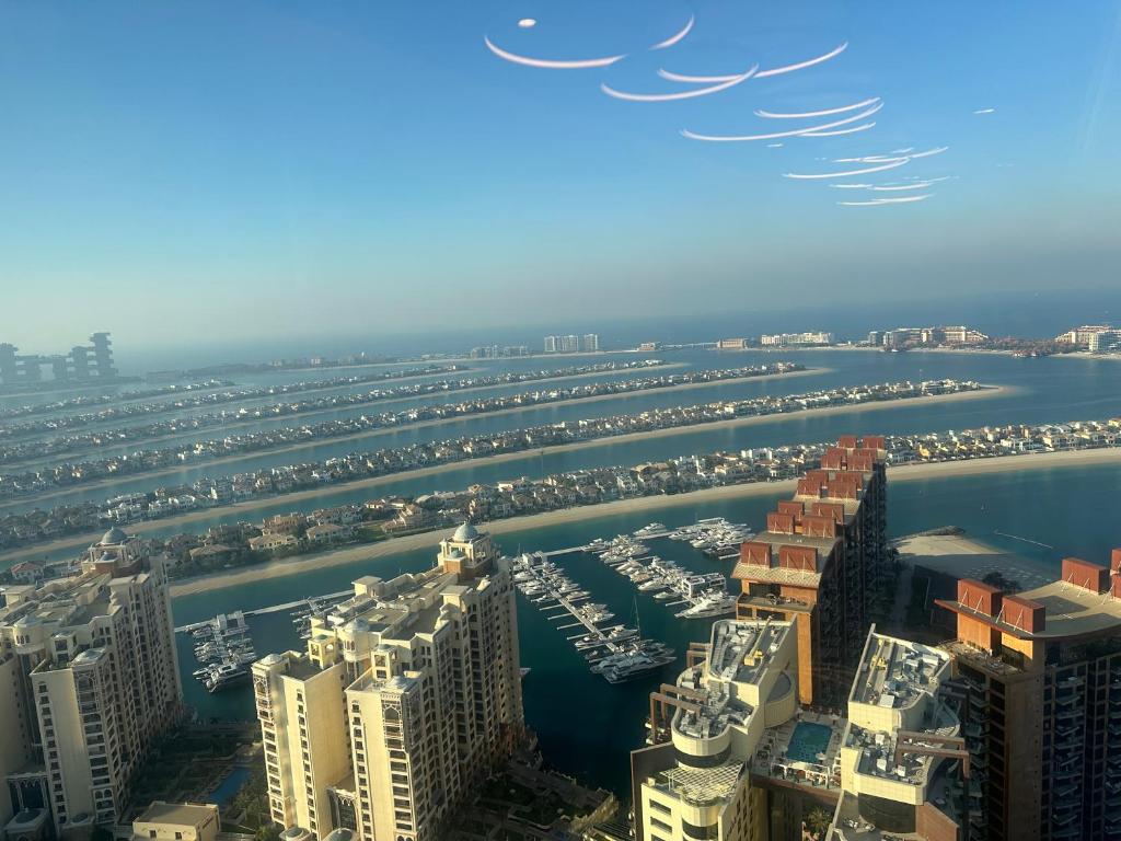 Palm Tower - studio with stunning views