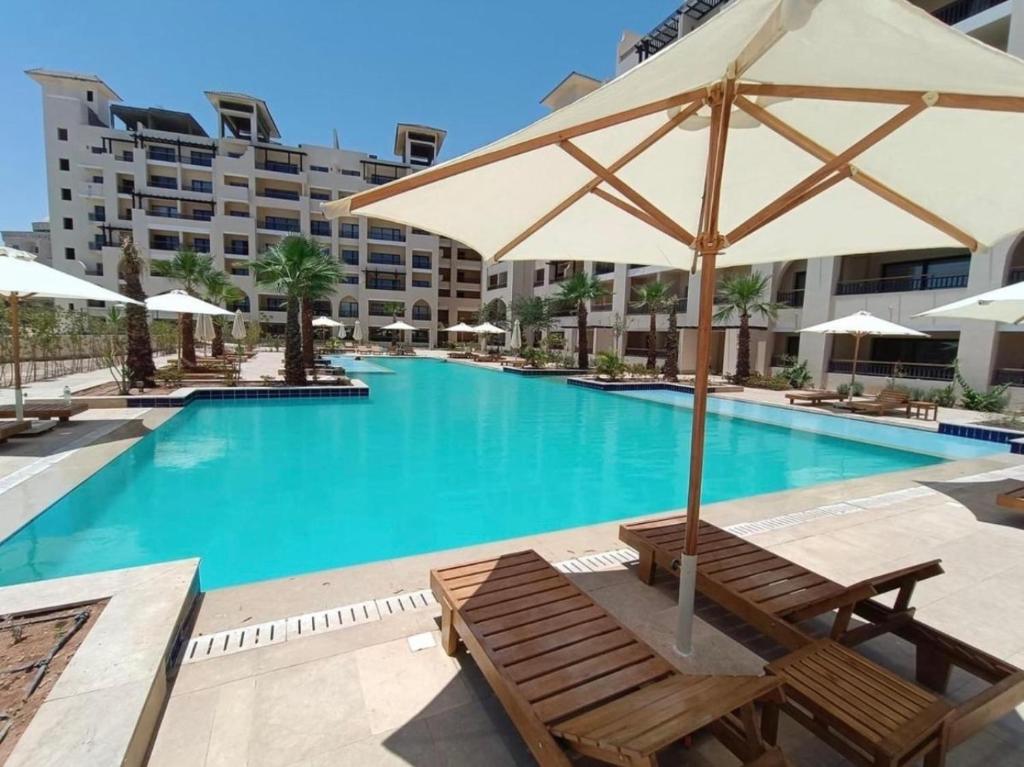 AlDau Heights your home in Hurghada with pool WiFi AC