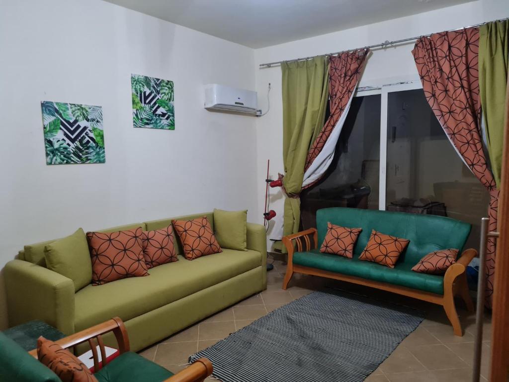 Ain Alsokhna Lavista Topaz السخنة