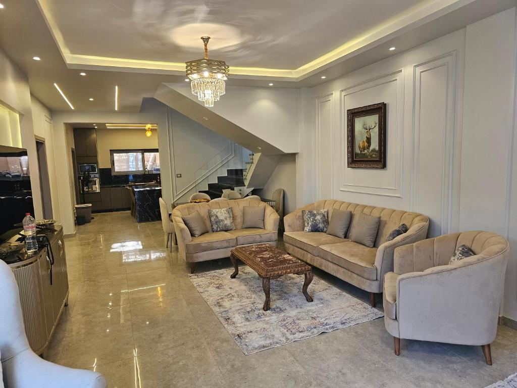 Private villa near alex airport -for families only