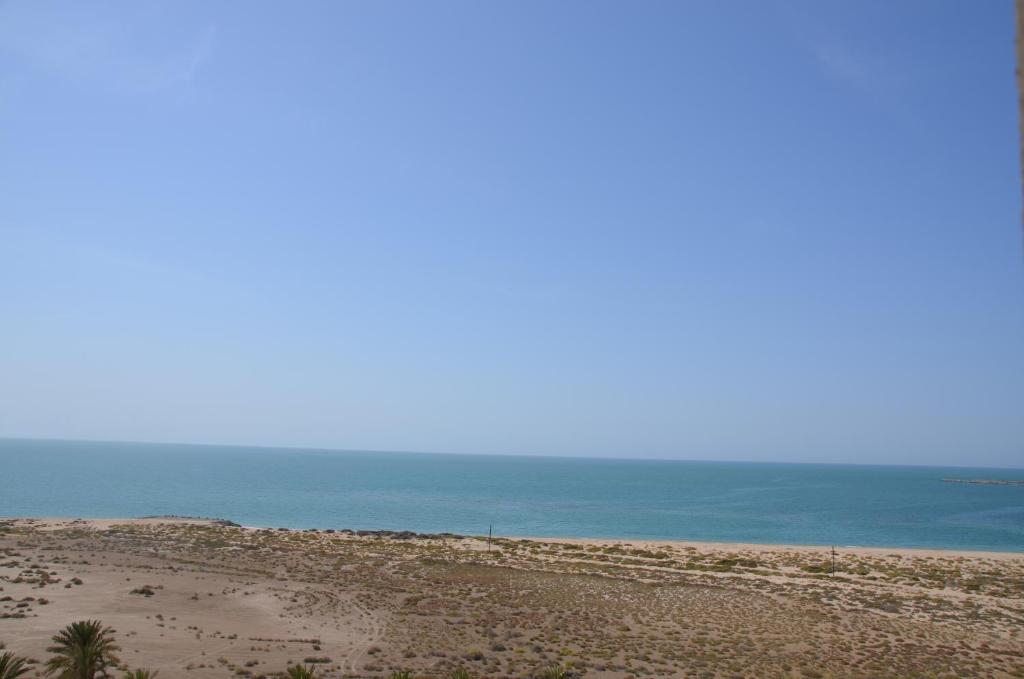 Relaxing & Stunning Sea View in Royal Breeze